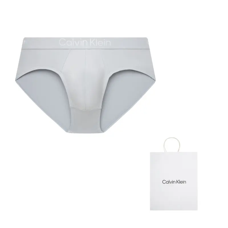 Мужские трусы 1 шт Calvin Klein, серый
Мужские трусы 1 шт Calvin Klein, серый