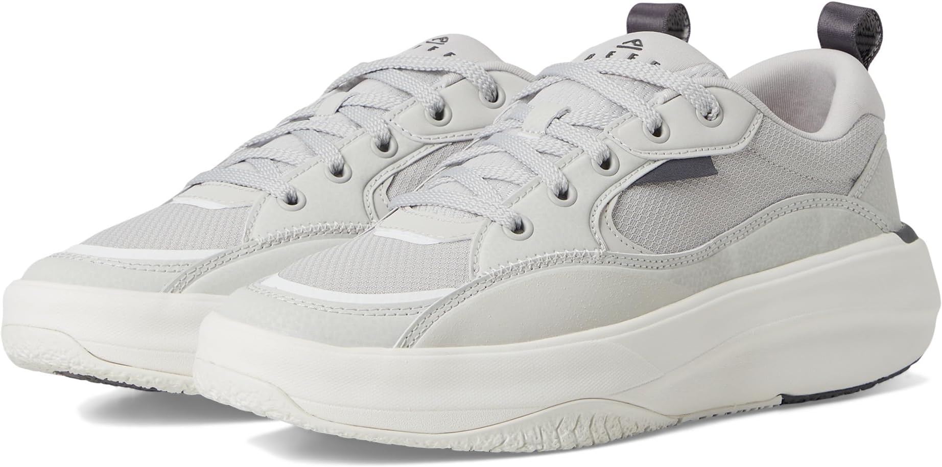 Кроссовки Reef Fanning, цвет Nimbus
Кроссовки Reef Fanning, цвет Nimbus