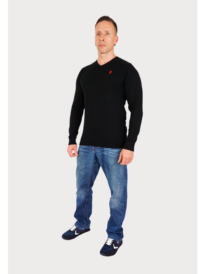 Свитер черного цвета U.S. Polo Assn.
Свитер черного цвета U.S. Polo Assn.