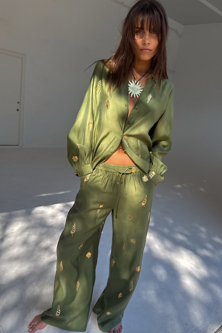 Блуза Never Fully Dressed Button-down blouse, Green
Блуза Never Fully Dressed Button-down blouse, Green