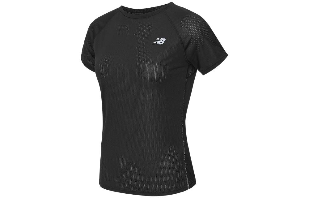 Футболка женская черная New Balance
Футболка женская черная New Balance