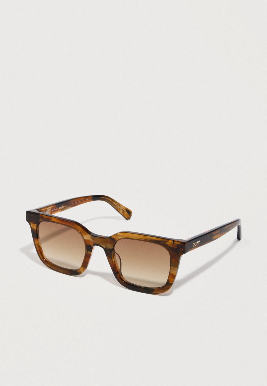 Солнцезащитные очки QUAY AUSTRALIA GAME OVER, Coffee Swirl/Sepia/Light Brown
Солнцезащитные очки QUAY AUSTRALIA GAME OVER, Coffee Swirl/Sepia/Light Brown