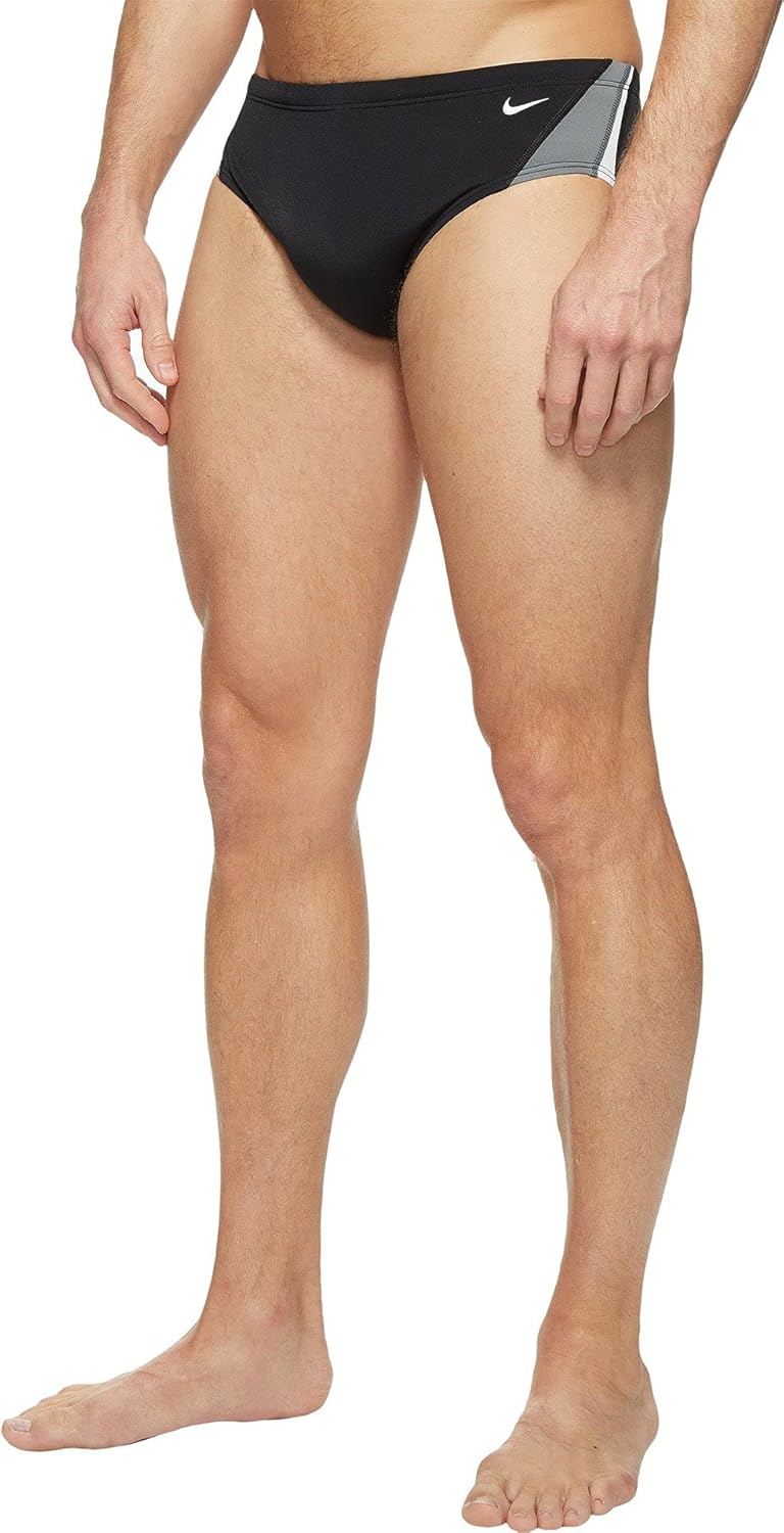 Плавки женские Nike Poly Color Surge для плавания, Black
Плавки женские Nike Poly Color Surge для плавания, Black