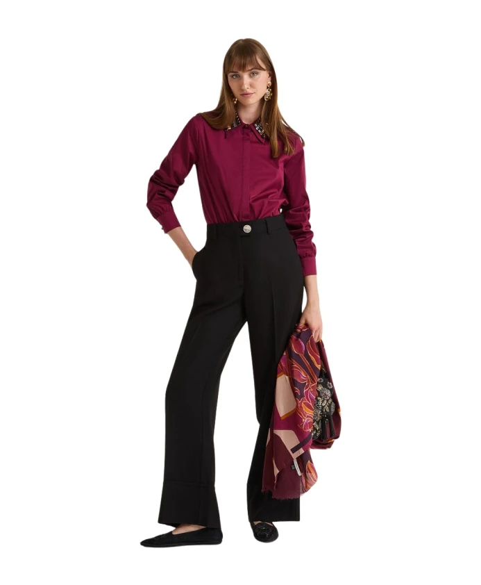 Шерстяные брюки классического кроя Maliparmi, черный
Шерстяные брюки классического кроя Maliparmi, черный