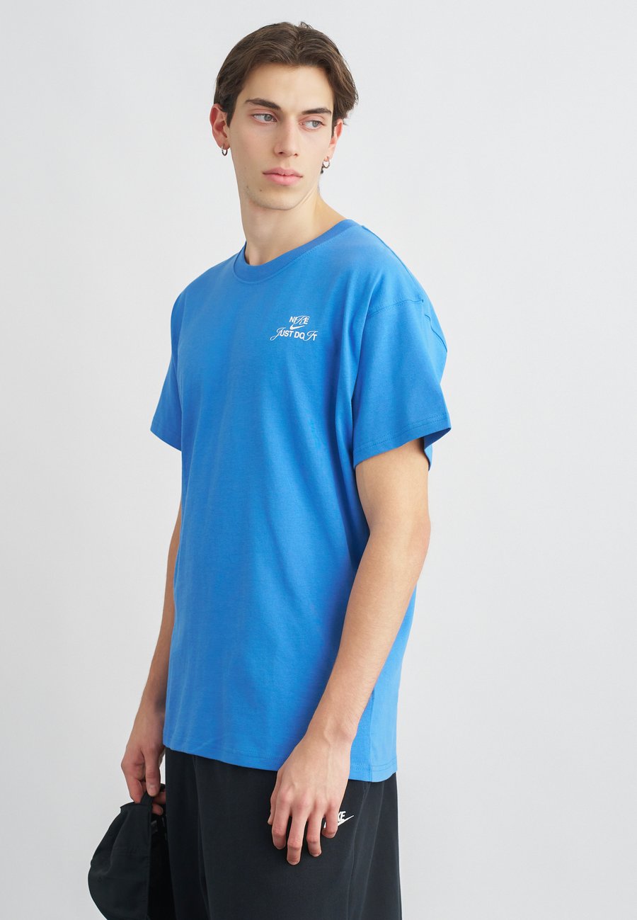 Футболка Nike Sportswear TEE, Star Blue/Blue, Синий, Футболка Nike Sportswear TEE, Star Blue/Blue
Футболка Nike Sportswear TEE, Star Blue/Blue, Синий, Футболка Nike Sportswear TEE, Star Blue/Blue