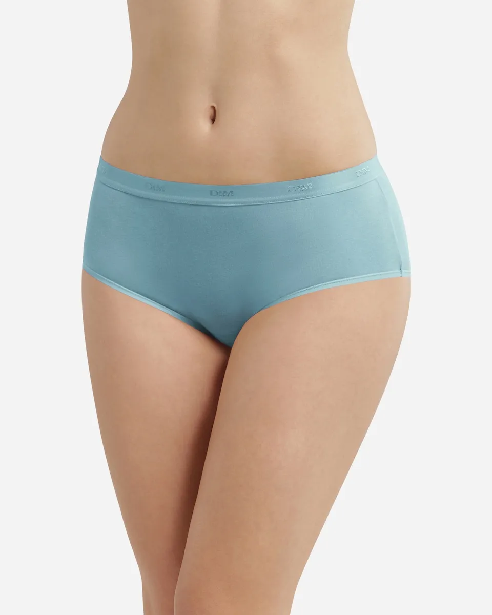 Набор из 3 хлопковых трусиков с добавлением эластана различных цветов Dim
Набор из 3 хлопковых трусиков с добавлением эластана различных цветов Dim