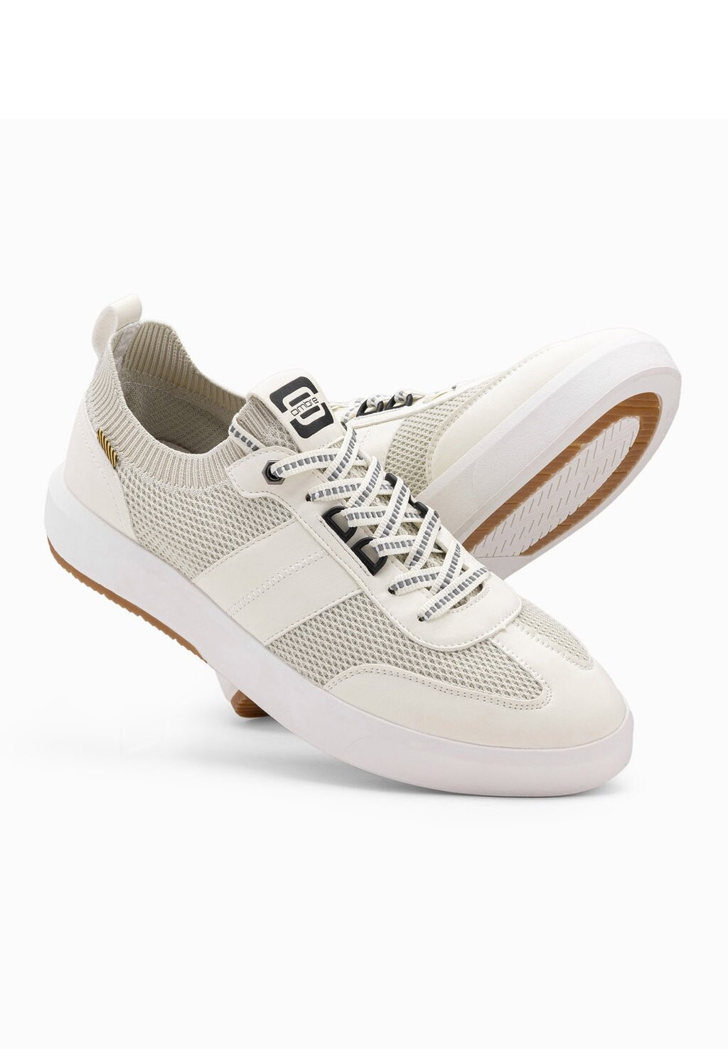 Кроссовки Ombre, бежевый
Кроссовки Ombre, бежевый