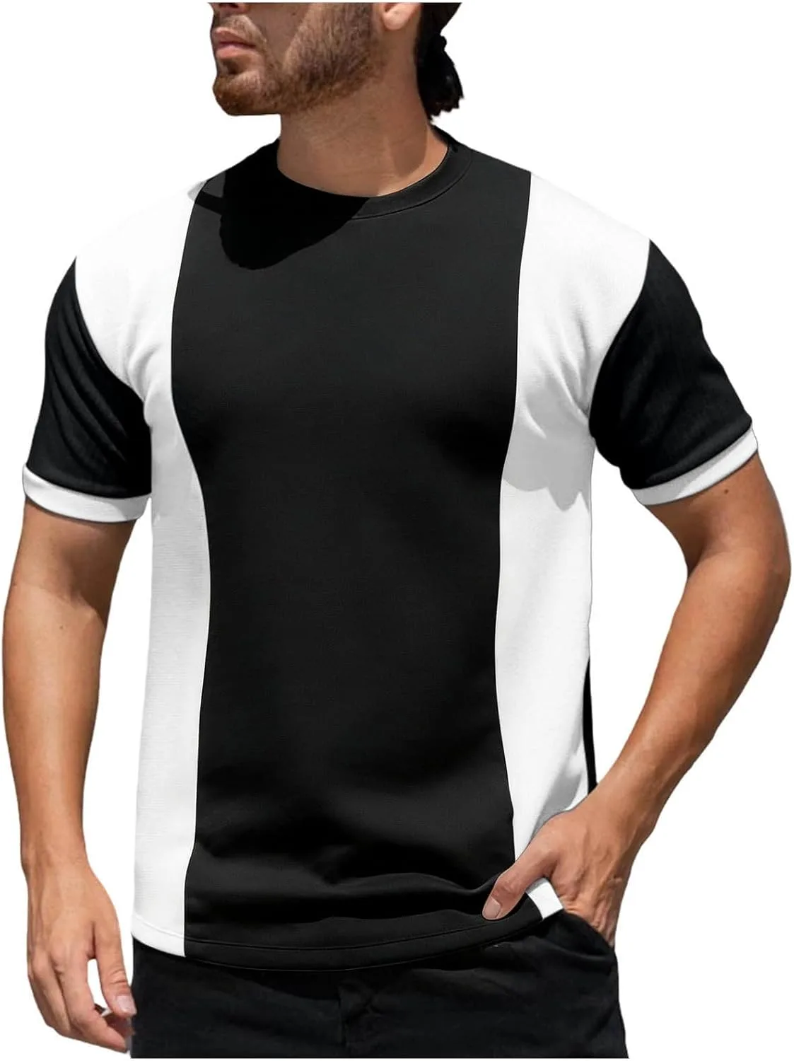 Мужская футболка с воротником-гольф и цветными блоками
Мужская футболка с воротником-гольф и цветными блоками