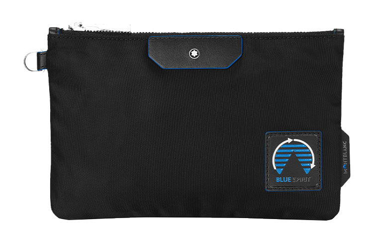 Сумка наплечная мужская черная нейлоновая MONTBLANC
Сумка наплечная мужская черная нейлоновая MONTBLANC