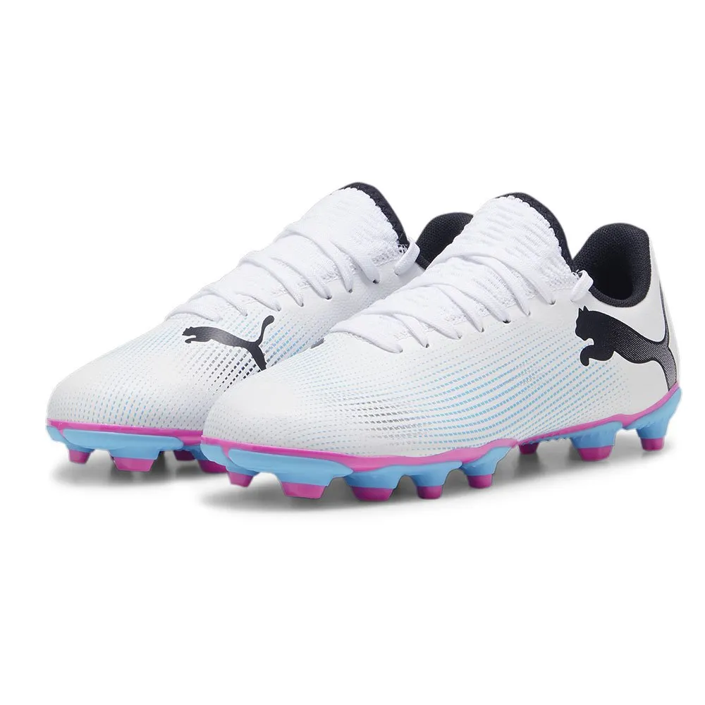 Футбольные бутсы Puma Future 7 Play FG/AG, белый 
Футбольные бутсы Puma Future 7 Play FG/AG, белый