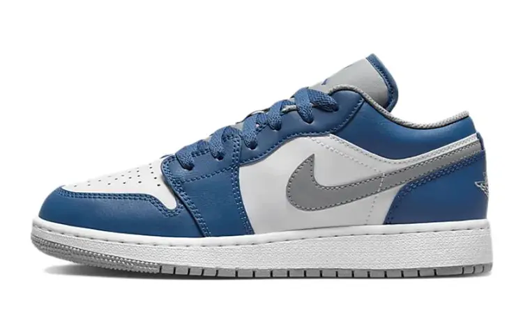 Jordan 1 Low True Blue (GS)
Jordan 1 Low True Blue (GS)