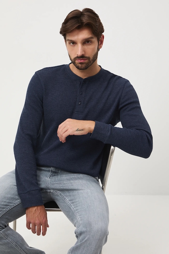 Лонгслив Medicine, темно-синий
Лонгслив Medicine, темно-синий