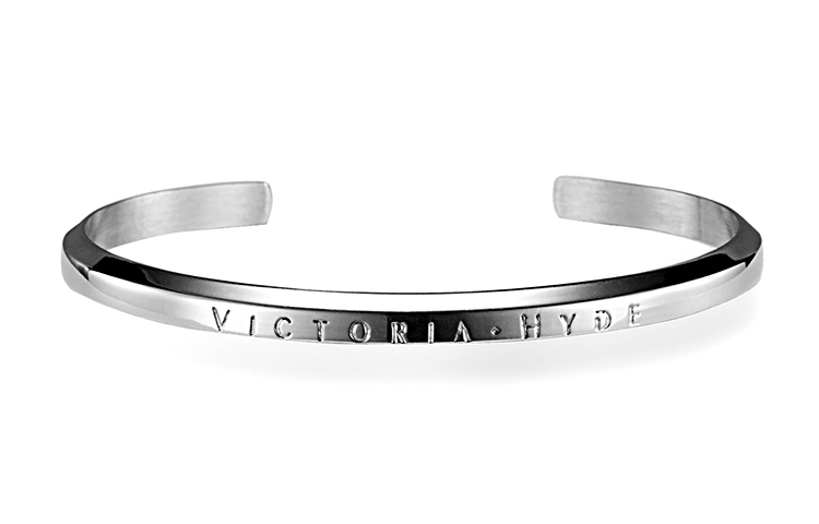Титановый стальной браслет унисекс Love Confession VICTORIA·HYDE
Титановый стальной браслет унисекс Love Confession VICTORIA·HYDE