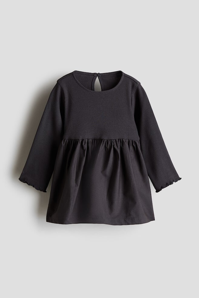 Платье с длинными рукавами H&M, серый
Платье с длинными рукавами H&M, серый