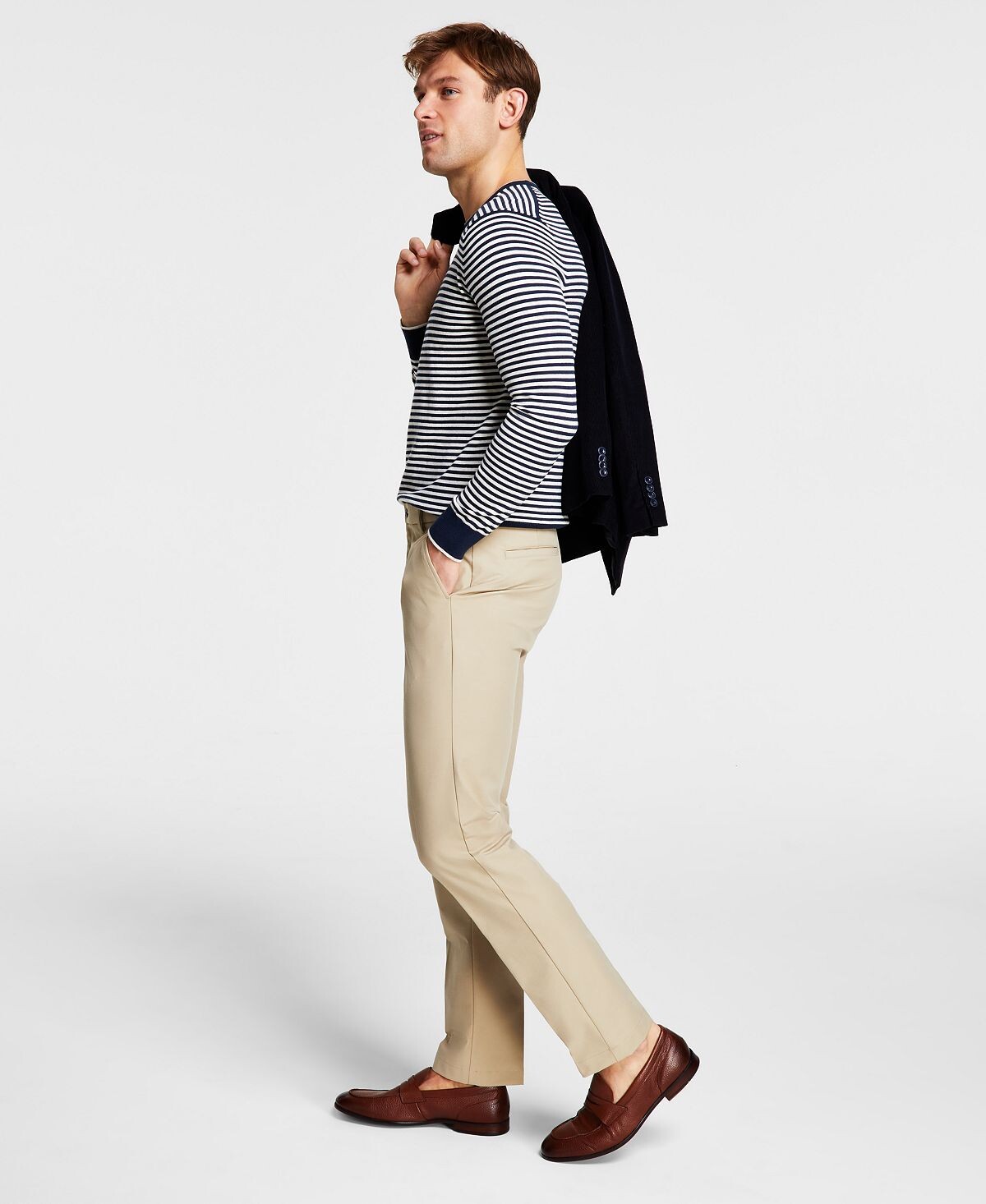 Мужские брюки классического кроя с плоской передней частью Michael Kors
Мужские брюки классического кроя с плоской передней частью Michael Kors