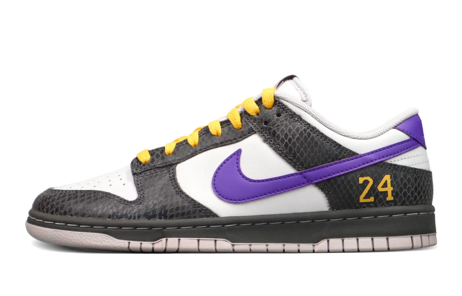 Nike Данки устойчивые к истиранию низкие скейтбордские кроссовки мужские черные фиолетовые белые, цвет Black Purple White
Nike Данки устойчивые к истиранию низкие скейтбордские кроссовки мужские черные фиолетовые белые, цвет Black Purple White