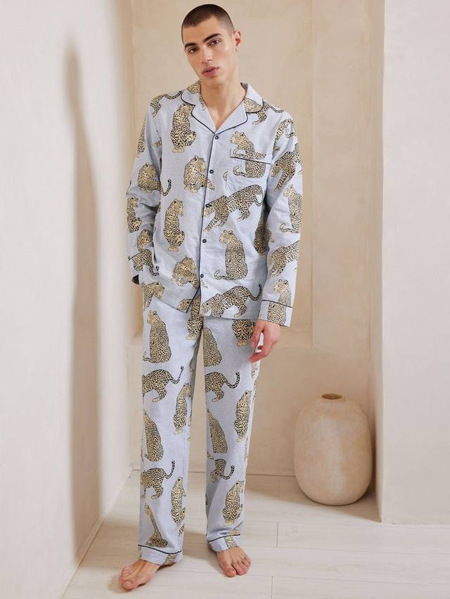 Пижамный комплект из жаккарда с леопардовым принтом Chelsea Peers, Blue/Multi
Пижамный комплект из жаккарда с леопардовым принтом Chelsea Peers, Blue/Multi