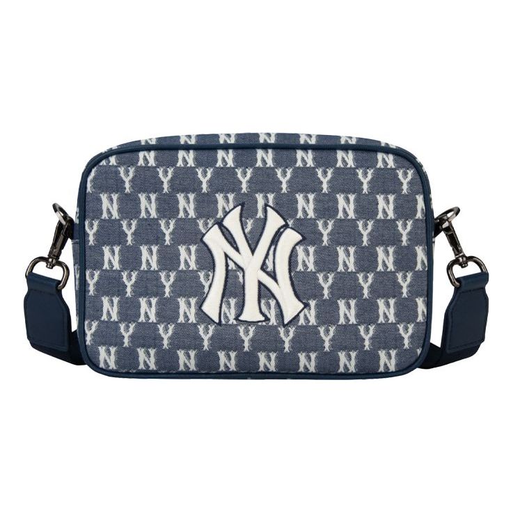 Сумка через плечо MLB Monogram NY New York Yankees, синяя
Сумка через плечо MLB Monogram NY New York Yankees, синяя