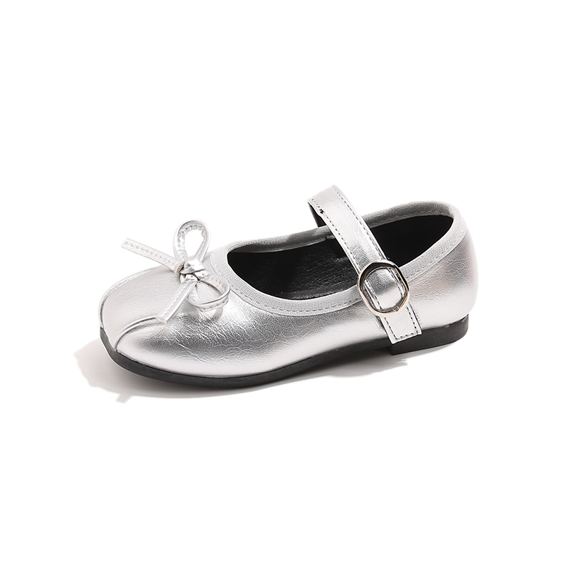 Детская кожаная обувь Детская TONYBEAR, серебряный
Детская кожаная обувь Детская TONYBEAR, серебряный