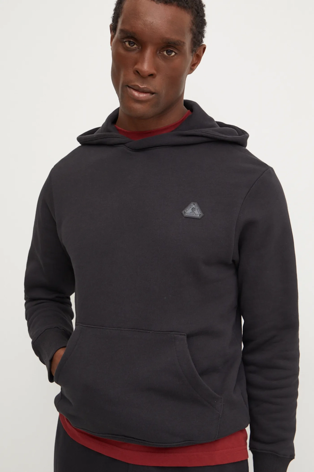 Баскетбольная хлопковая толстовка Reebok Classic, черный
Баскетбольная хлопковая толстовка Reebok Classic, черный