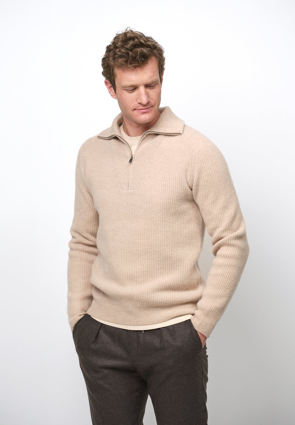 Джемпер 1/2 ZIP PROFUOMO, бежевый
Джемпер 1/2 ZIP PROFUOMO, бежевый