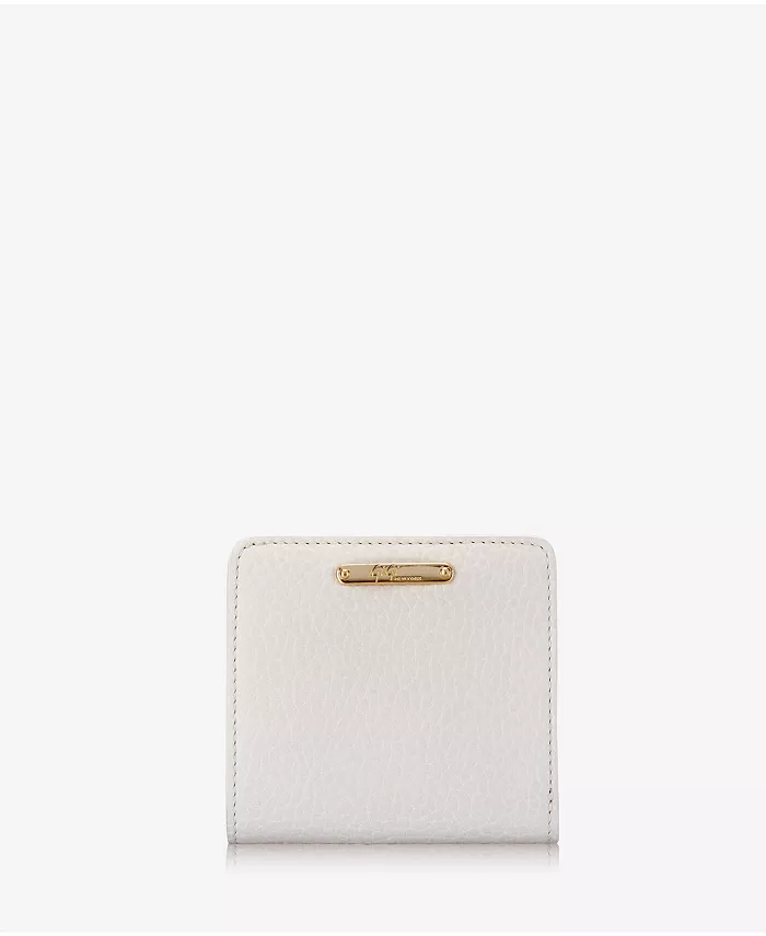 Мини-кошелек с откидным клапаном GiGi New York, белый
Мини-кошелек с откидным клапаном GiGi New York, белый