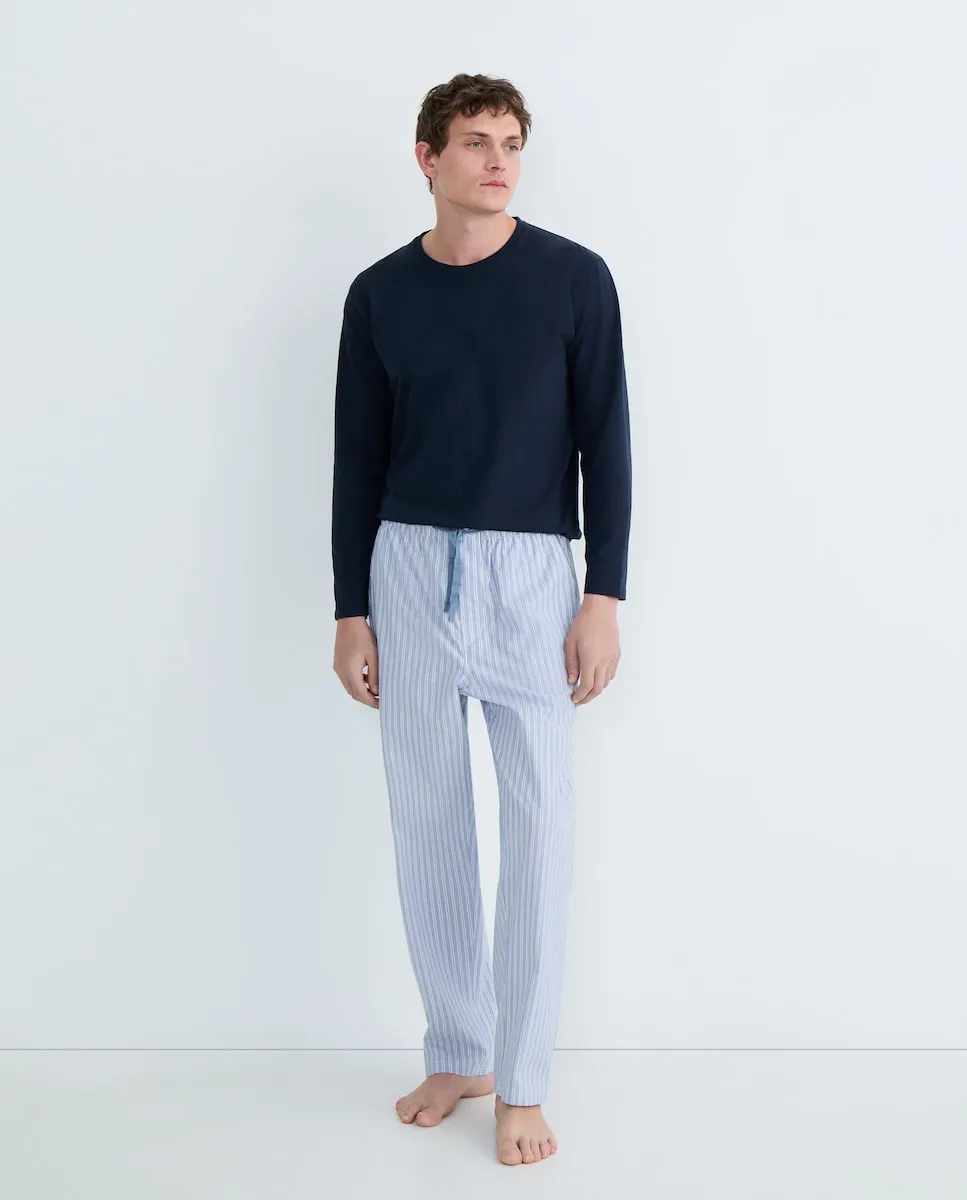 Мужская длинная пижама смешанного типа Dustin, темно-синий
Мужская длинная пижама смешанного типа Dustin, темно-синий