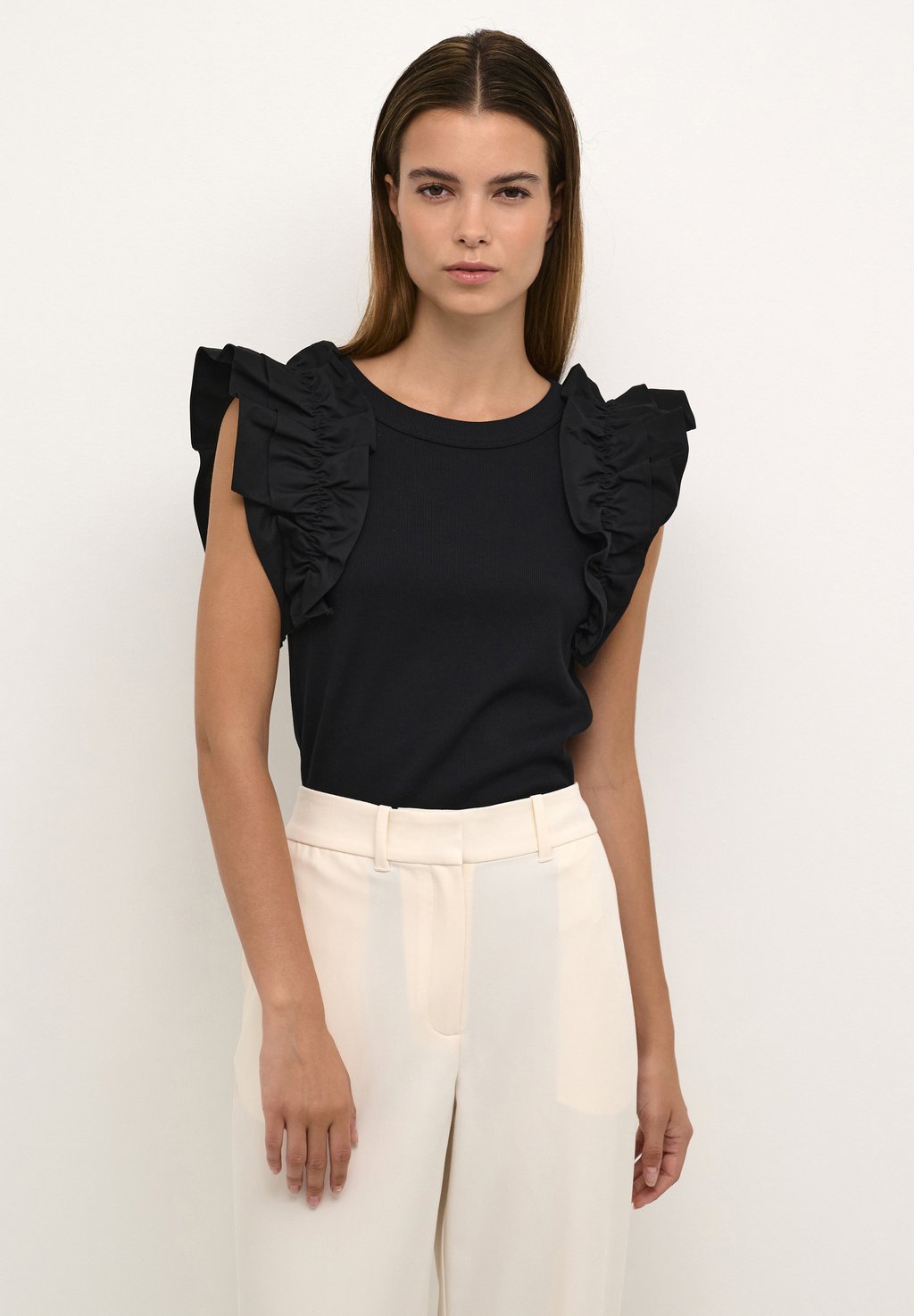 Футболка с принтом ODA Karen by Simonsen, черный
Футболка с принтом ODA Karen by Simonsen, черный