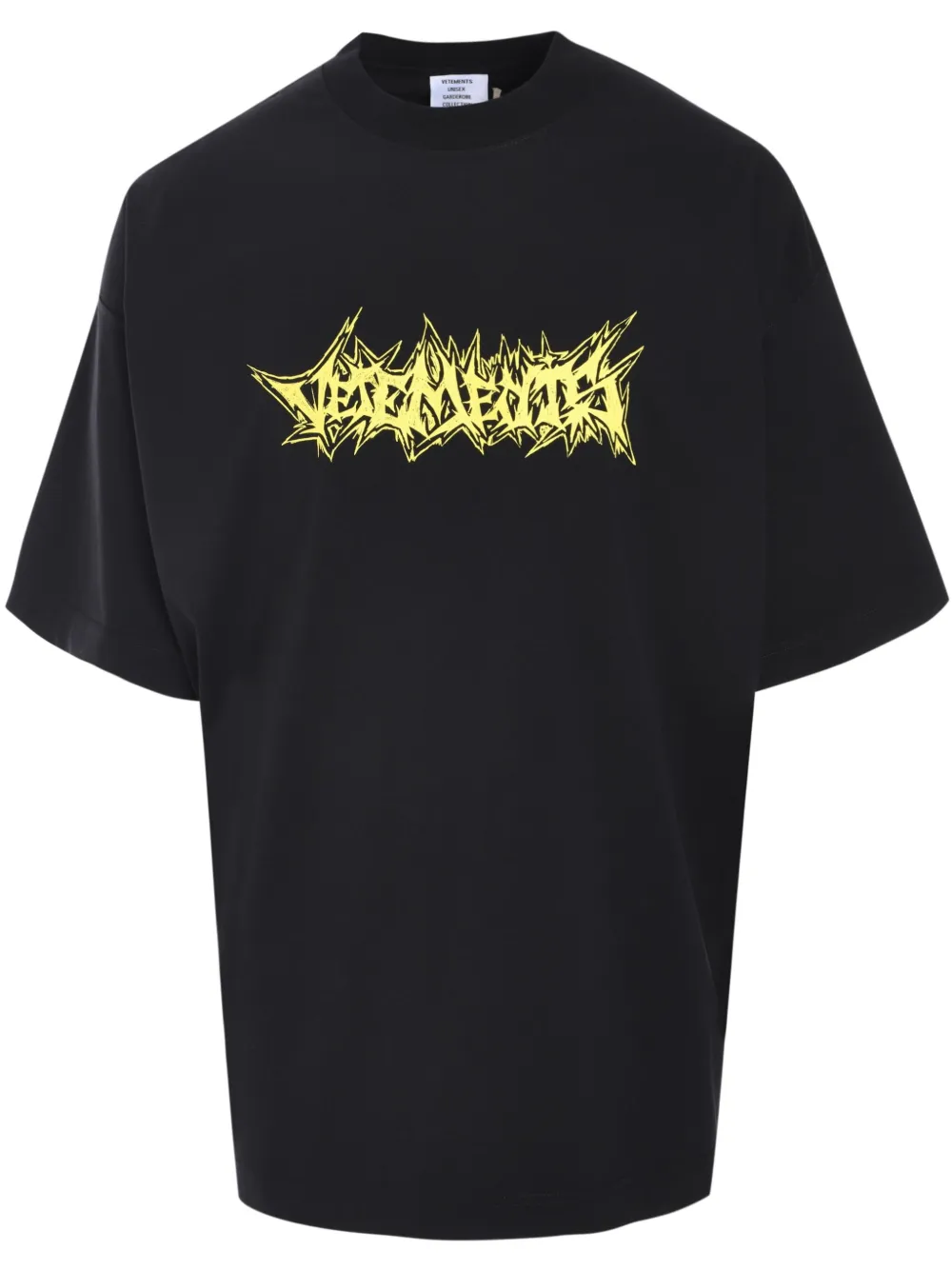 Футболка Living Legend VETEMENTS, черный
Футболка Living Legend VETEMENTS, черный