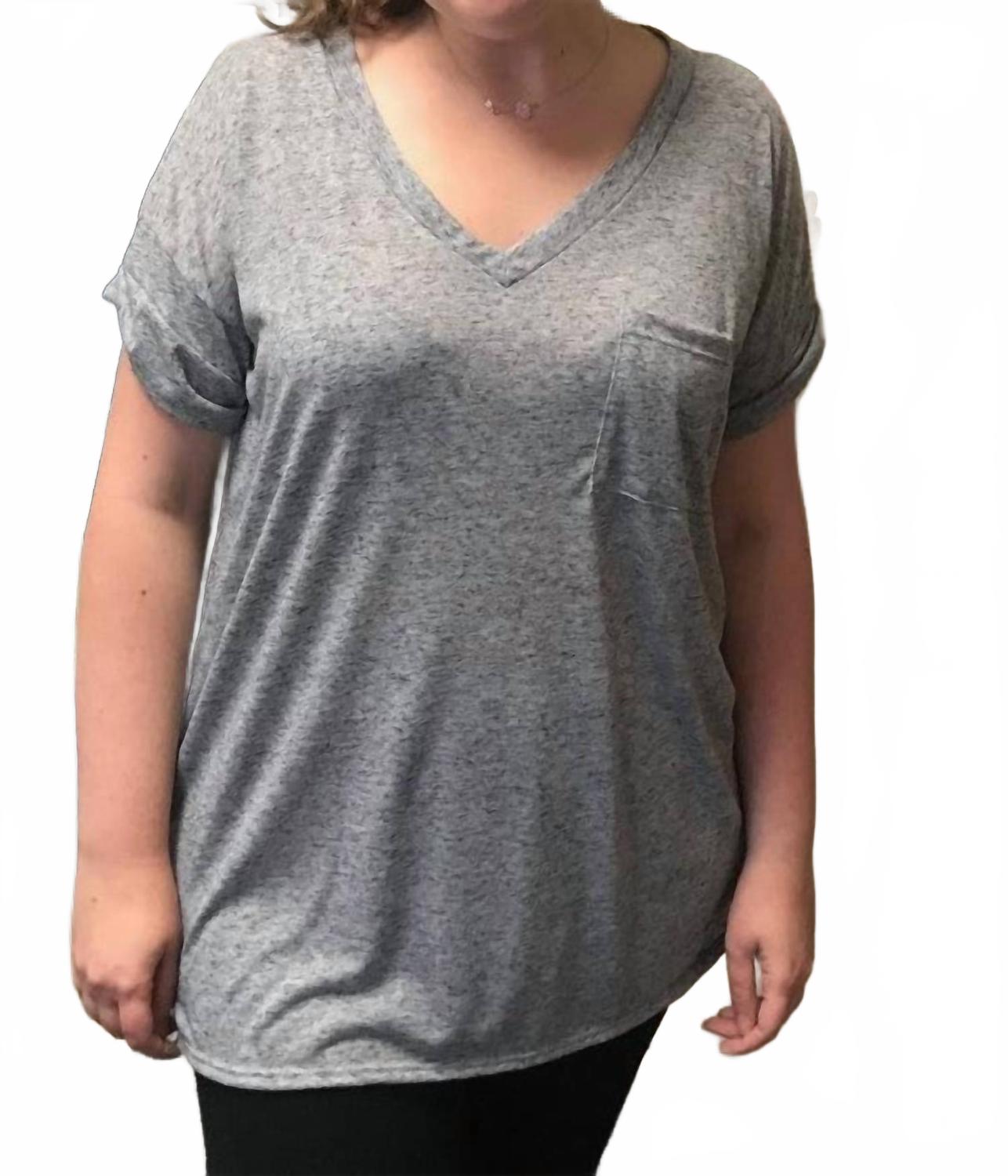 Бойфренд топ с карманом в сером цвете Sew In Love, серый
Бойфренд топ с карманом в сером цвете Sew In Love, серый