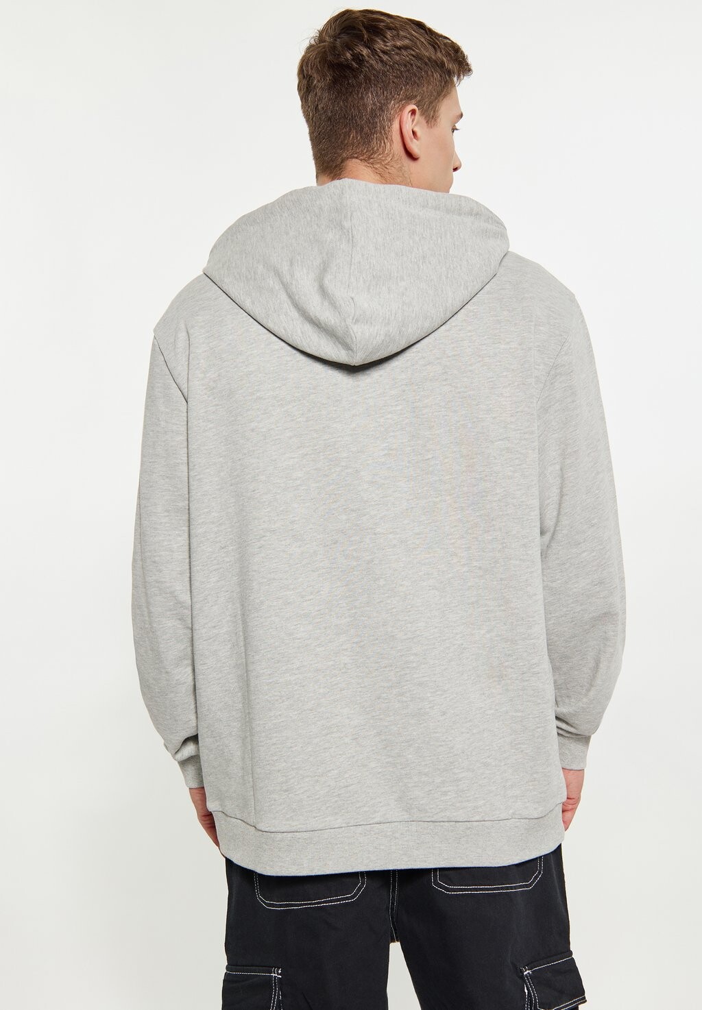 Толстовка с капюшоном TUFFSKULL, серый
Толстовка с капюшоном TUFFSKULL, серый