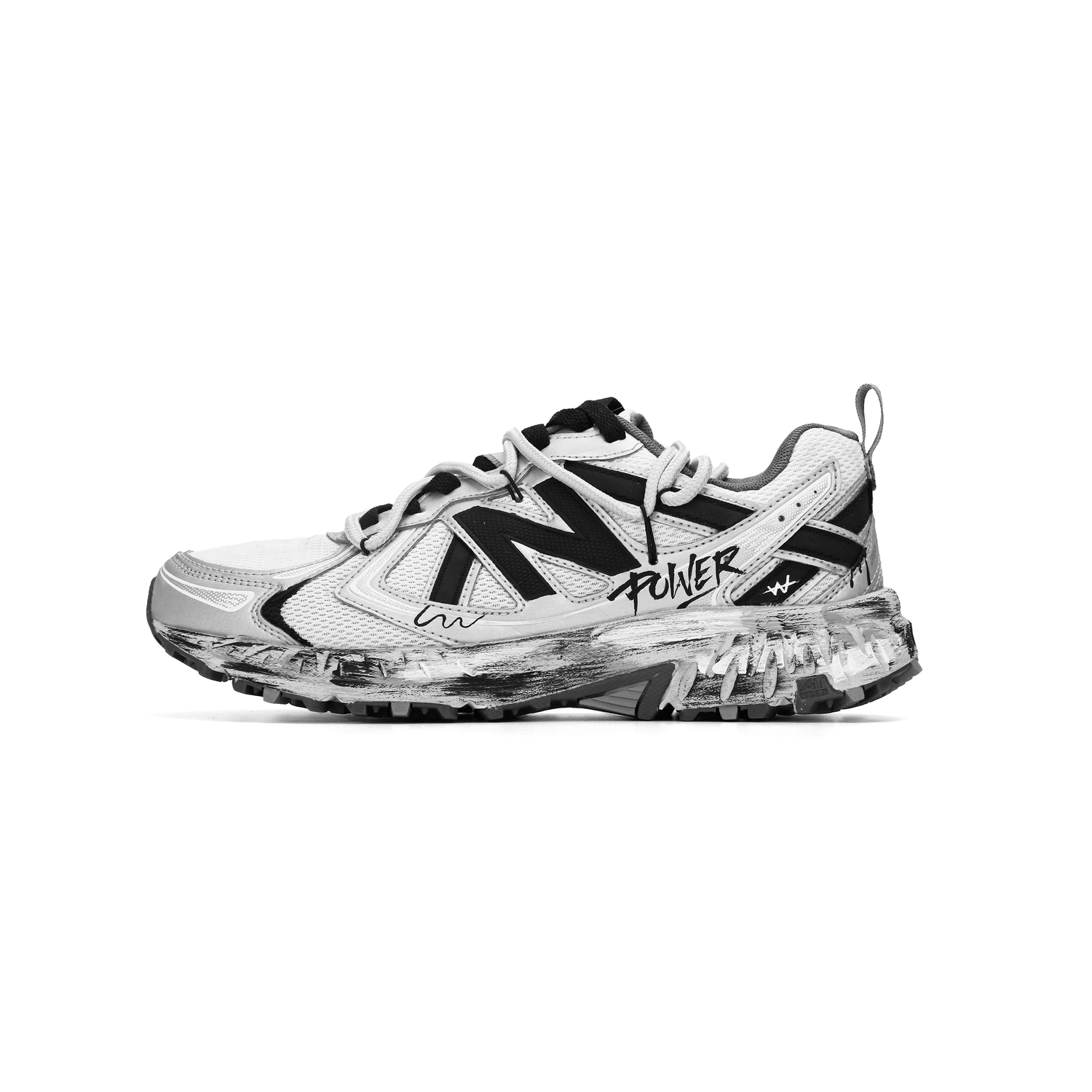 New Balance Кроссовки для бега NB 410 V5 Unisex низкие White/Silver/Black
New Balance Кроссовки для бега NB 410 V5 Unisex низкие White/Silver/Black