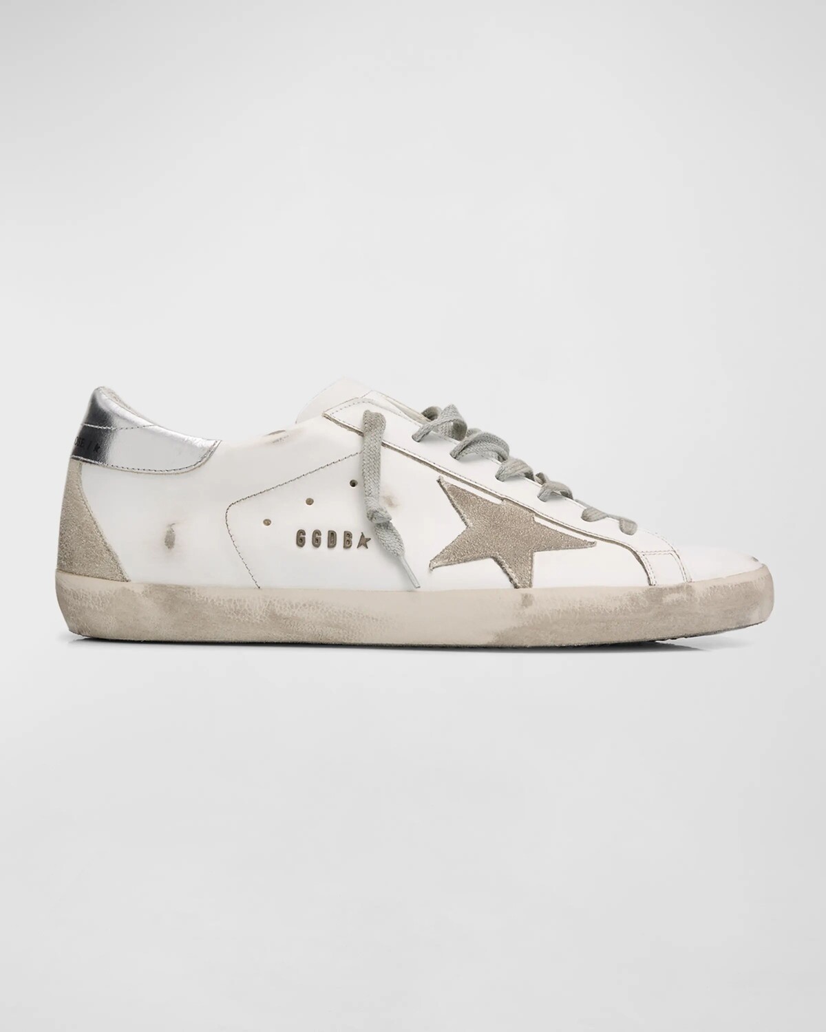 Мужские кожаные низкие кеды Super-Star с металлическим логотипом Golden Goose, цвет Whiteicesilver
Мужские кожаные низкие кеды Super-Star с металлическим логотипом Golden Goose, цвет Whiteicesilver