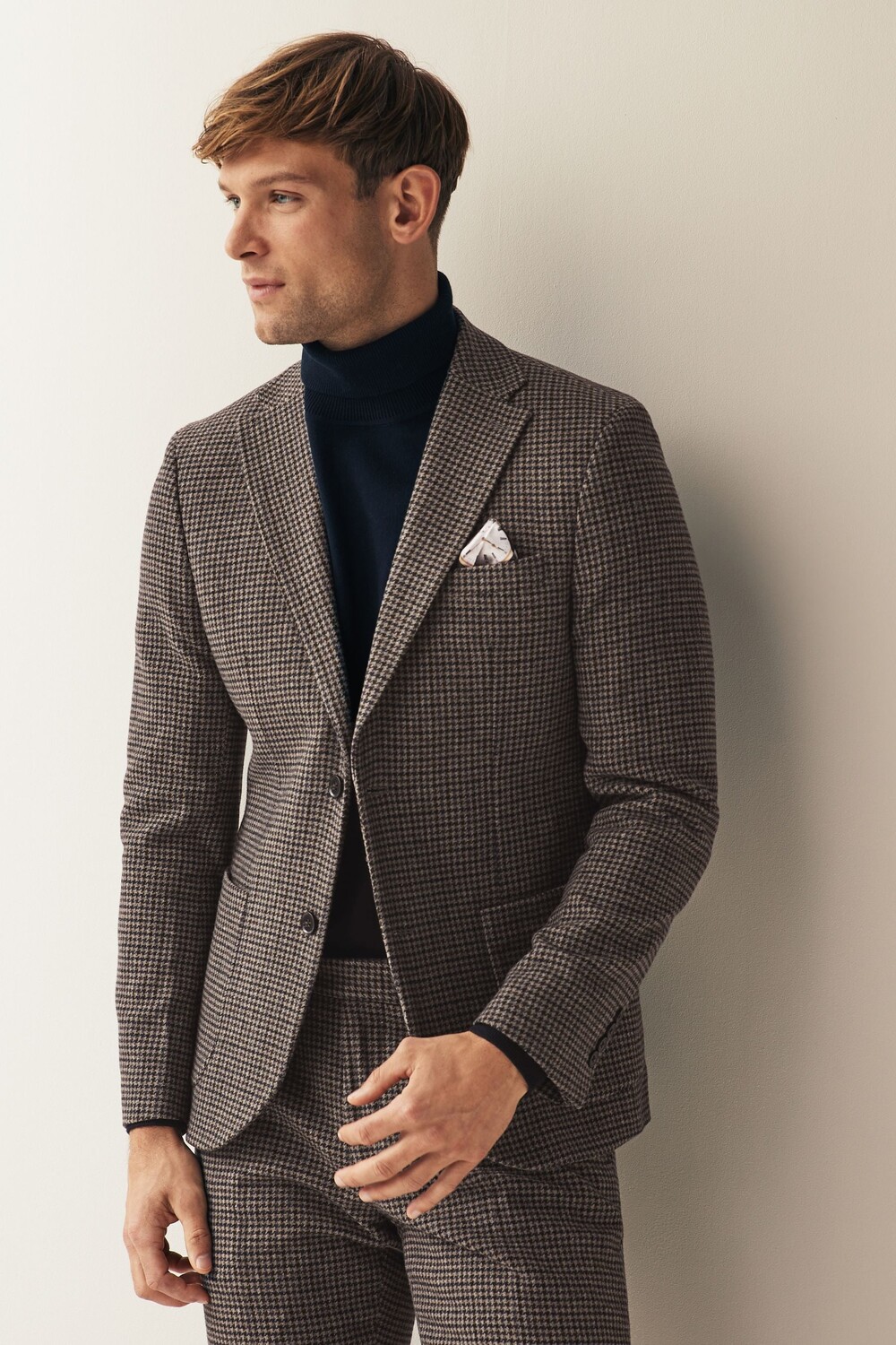 Приталенный жакет из смесовой шерсти «гусиные лапки» Next, коричневый
Приталенный жакет из смесовой шерсти «гусиные лапки» Next, коричневый