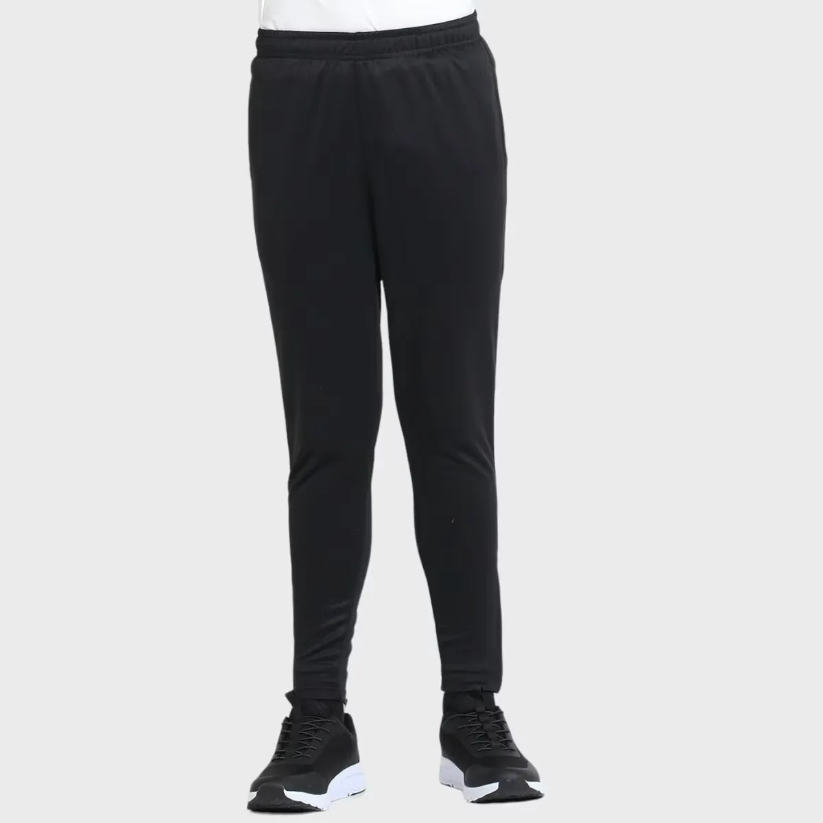 Bojes 24I John Smith детские брюки, чёрный
Bojes 24I John Smith детские брюки, чёрный