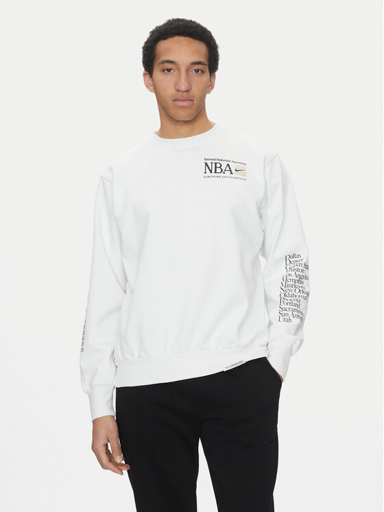 Толстовка обычного кроя FD8468 121 Nike, белый
Толстовка обычного кроя FD8468 121 Nike, белый