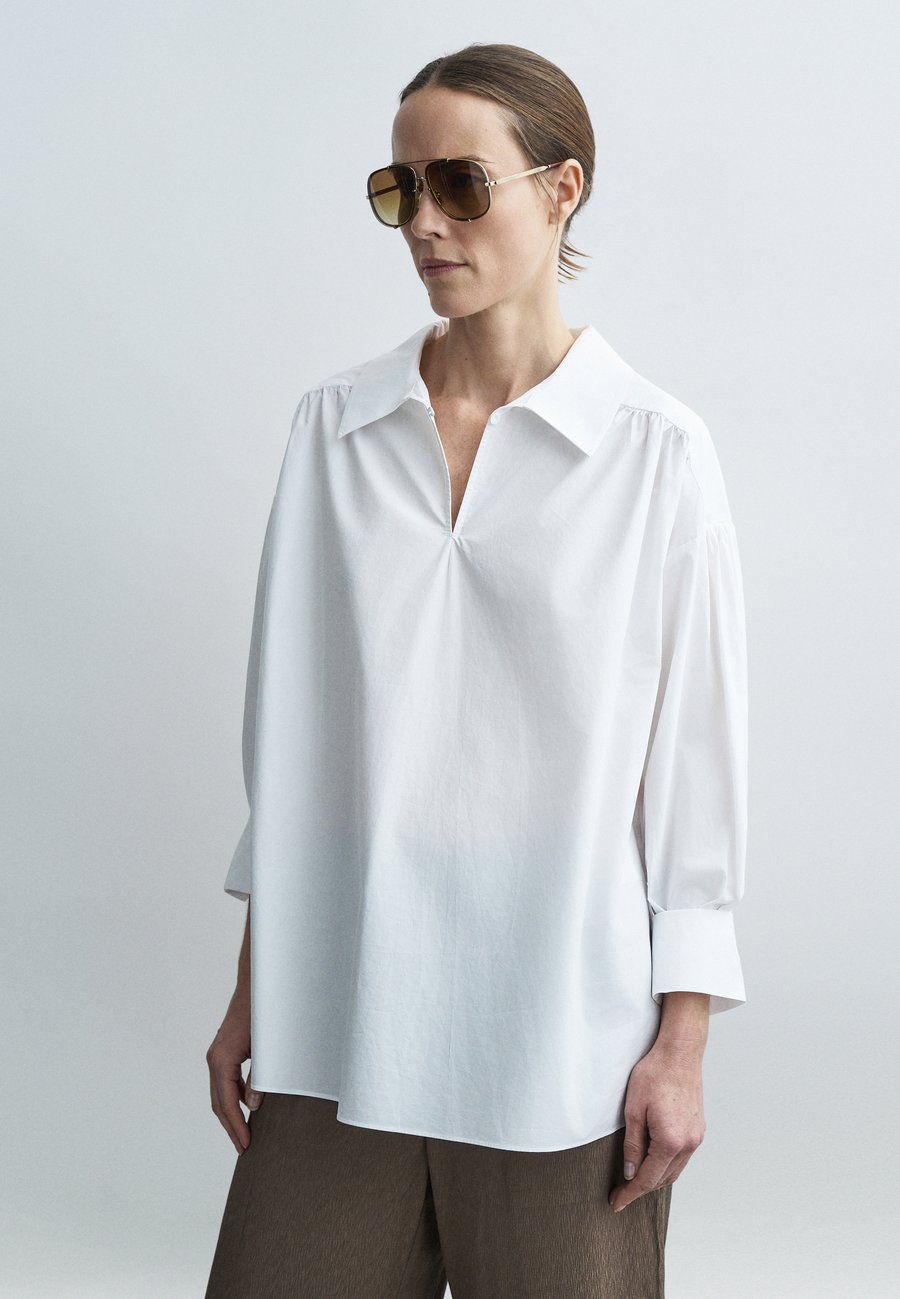 Блуза By Malene Birger LEONORA, Pure White/White
Блуза By Malene Birger LEONORA, Pure White/White