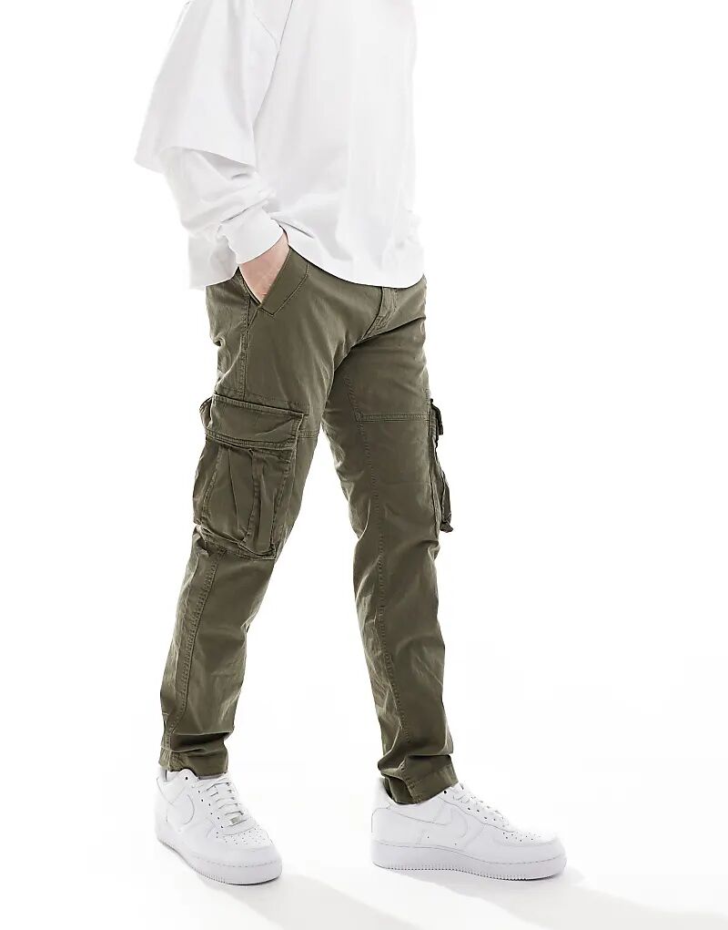 Брюки-карго Superdry Core цвета луково-зелёный
Брюки-карго Superdry Core цвета луково-зелёный