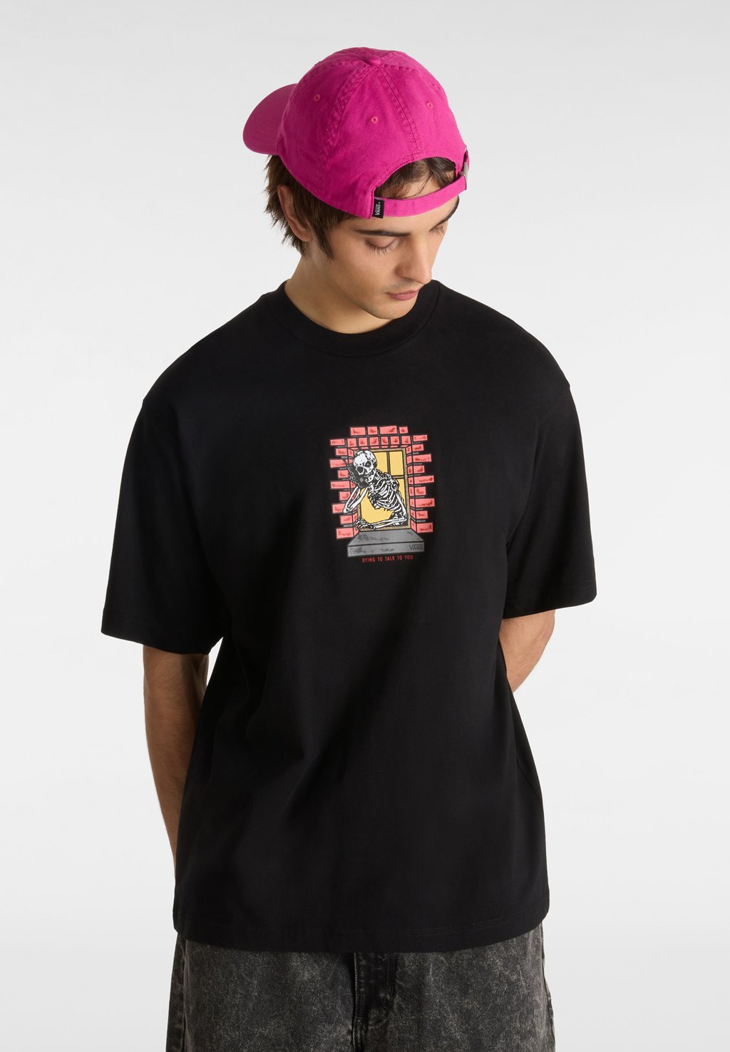 Футболка с принтом SKULL WINDOW Vans, черный 
Футболка с принтом SKULL WINDOW Vans, черный