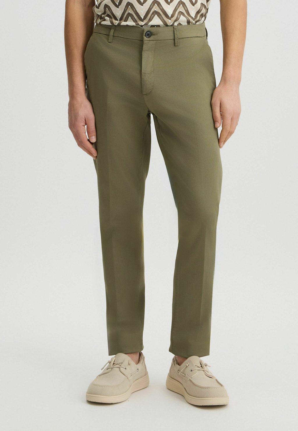 Чиносы LIU JO, оливковый
Чиносы LIU JO, оливковый