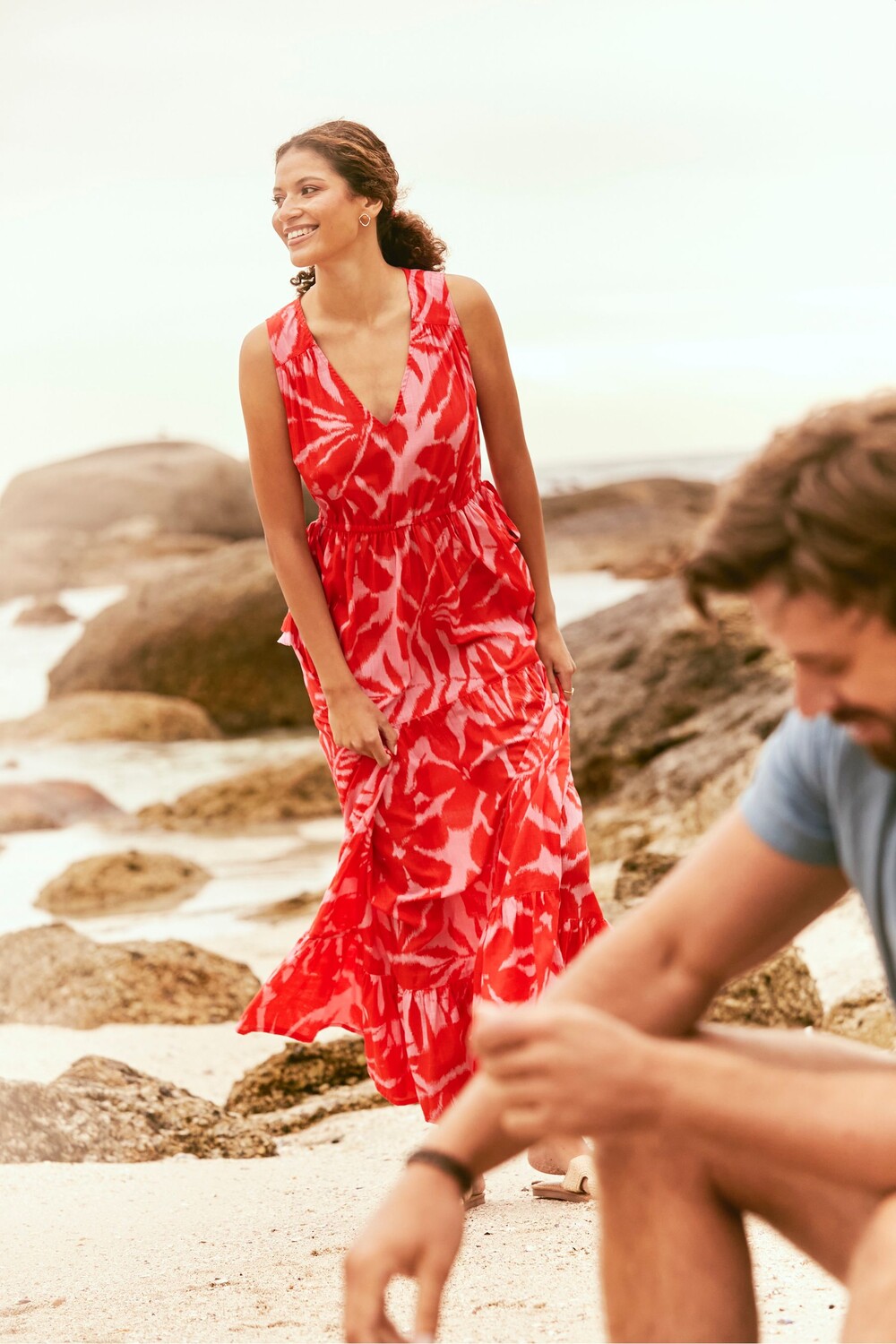 Платье миди с принтом листьев FatFace Avery Ikat Fat Face, красный
Платье миди с принтом листьев FatFace Avery Ikat Fat Face, красный