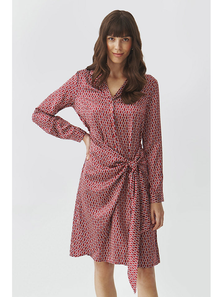 TATUUM Платье бордового/кремового цвета
TATUUM Платье бордового/кремового цвета