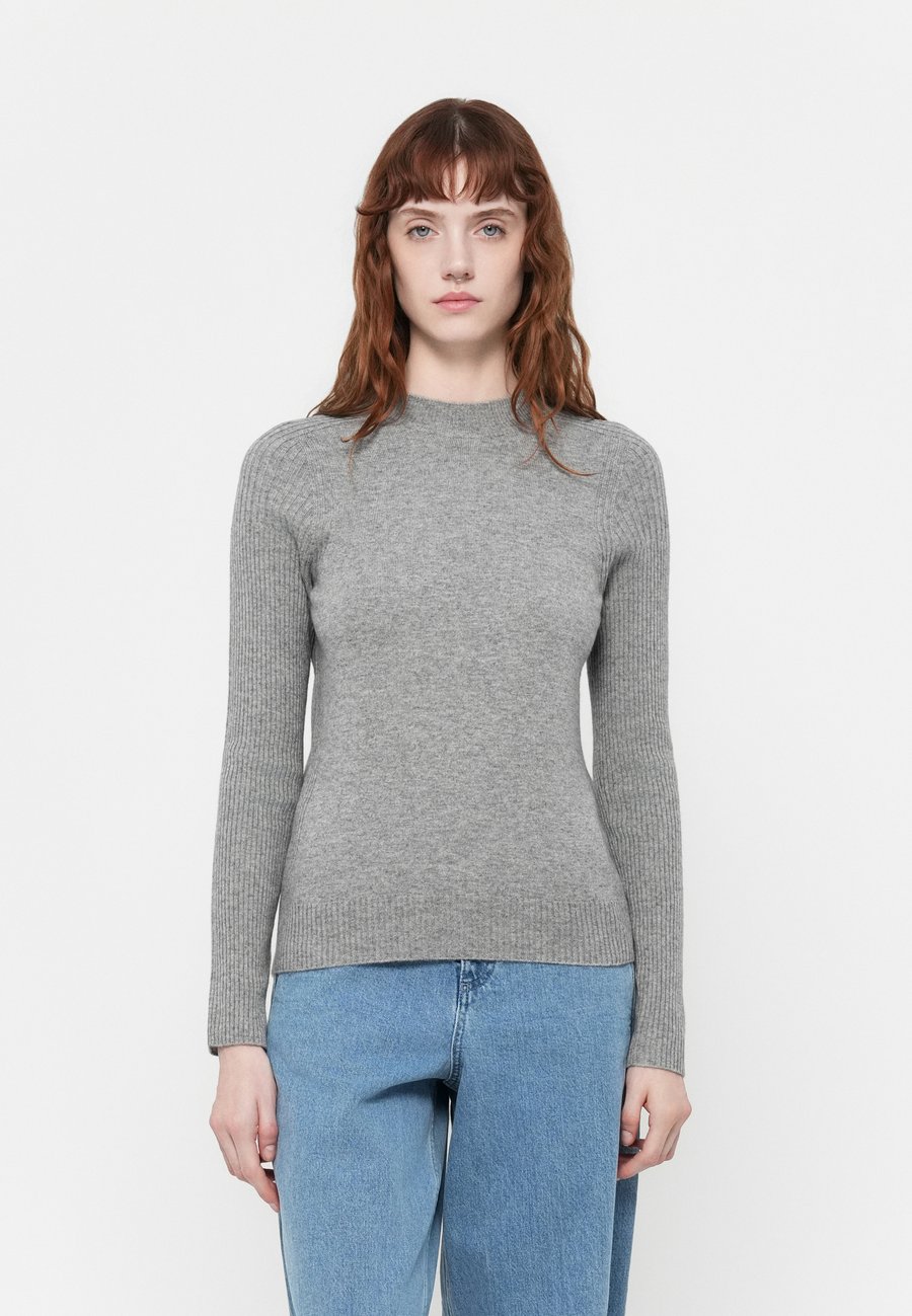 Джемпер Repeat SWEATER, Grey/Light Grey
Джемпер Repeat SWEATER, Grey/Light Grey