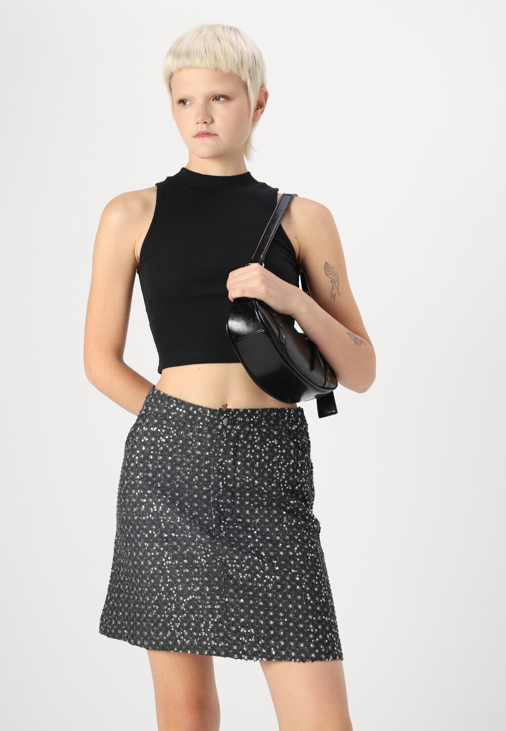 Мини-юбка PCROBERTA MINI SKIRT Pieces, серый
Мини-юбка PCROBERTA MINI SKIRT Pieces, серый