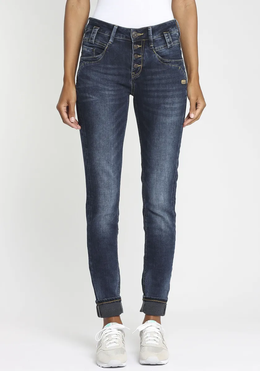 Джинсы узкого кроя GANG "94CARLI", с открытой планкой на пуговицах, синий
Джинсы узкого кроя GANG "94CARLI", с открытой планкой на пуговицах, синий