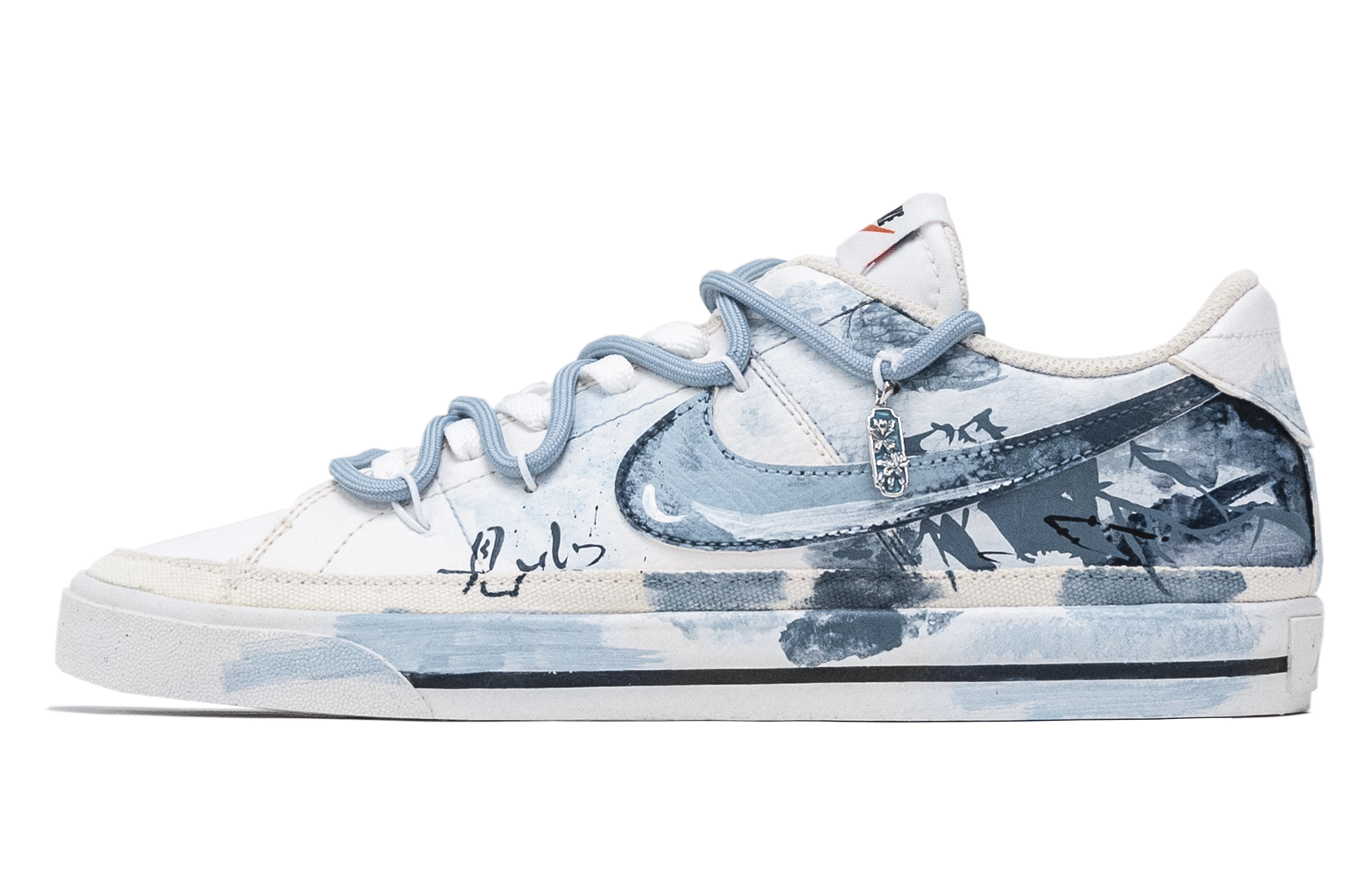 Nike Кроссовки Court Legacy Six Eight, Ink Wash Landscape, увеличивающие рост, низкие, мужские, для скейтбординга, синие, белые
Nike Кроссовки Court Legacy Six Eight, Ink Wash Landscape, увеличивающие рост, низкие, мужские, для скейтбординга, синие, белые