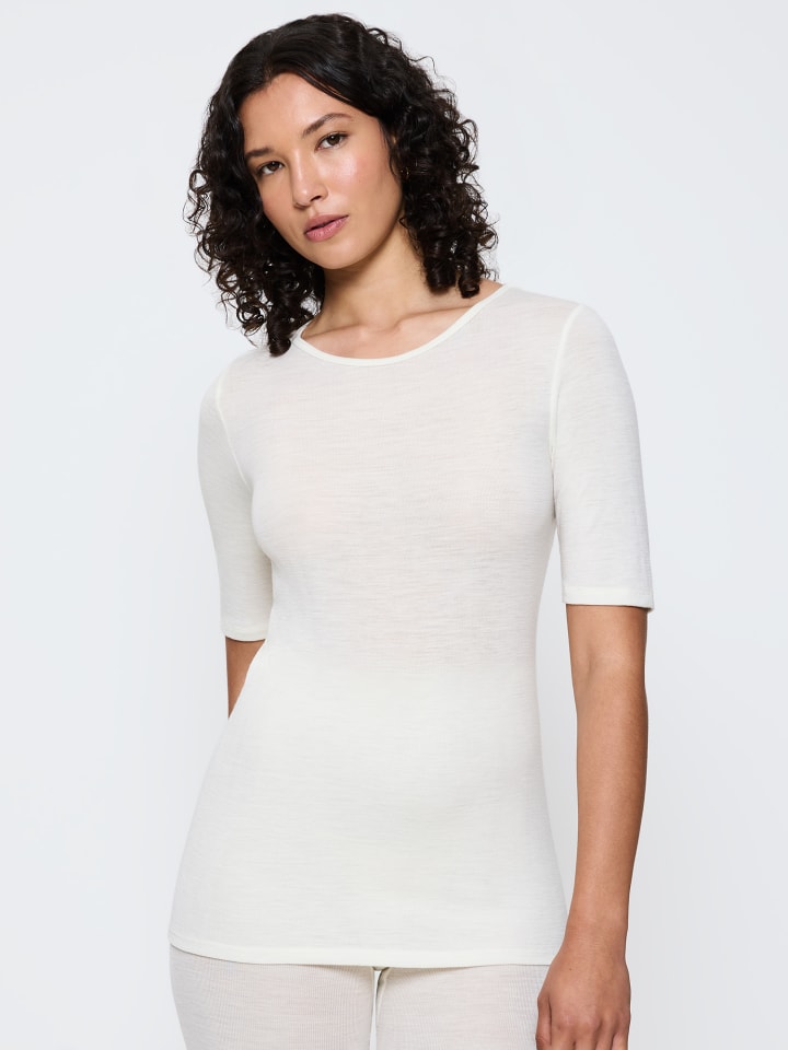 Футболка Beauty Layers в цвете ECRU WHITE Triumph, Белый, Футболка Beauty Layers в цвете ECRU WHITE Triumph
Футболка Beauty Layers в цвете ECRU WHITE Triumph, Белый, Футболка Beauty Layers в цвете ECRU WHITE Triumph