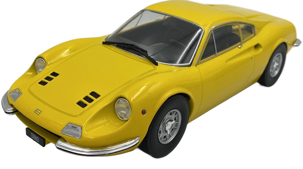 Ferrari Dino 246 GT 1969 желтый 1:18 модель MCG 18168
Ferrari Dino 246 GT 1969 желтый 1:18 модель MCG 18168