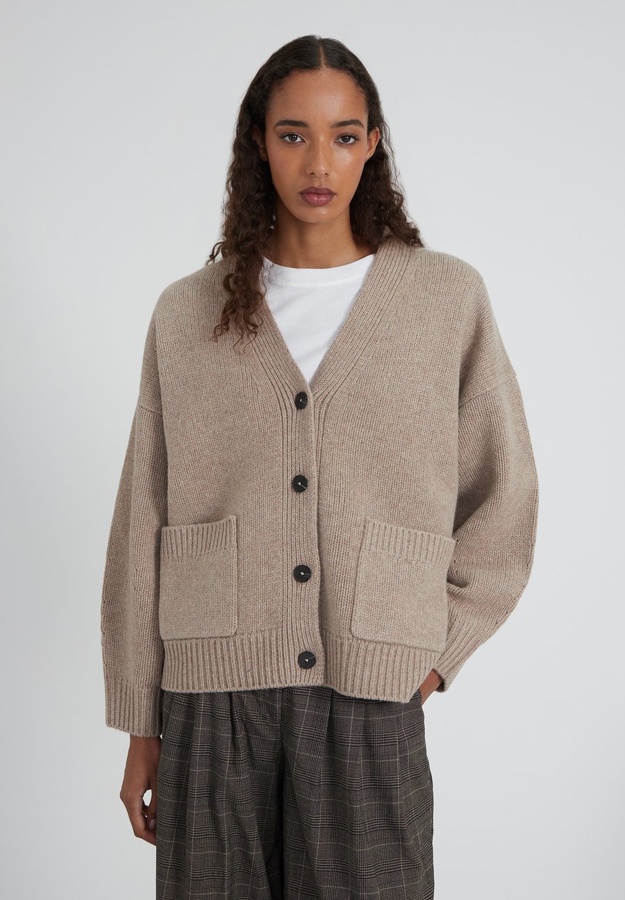 Кардиган Style Republic MERINO OVERSIZED , Camel Melange/Camel
Кардиган Style Republic MERINO OVERSIZED , Camel Melange/Camel