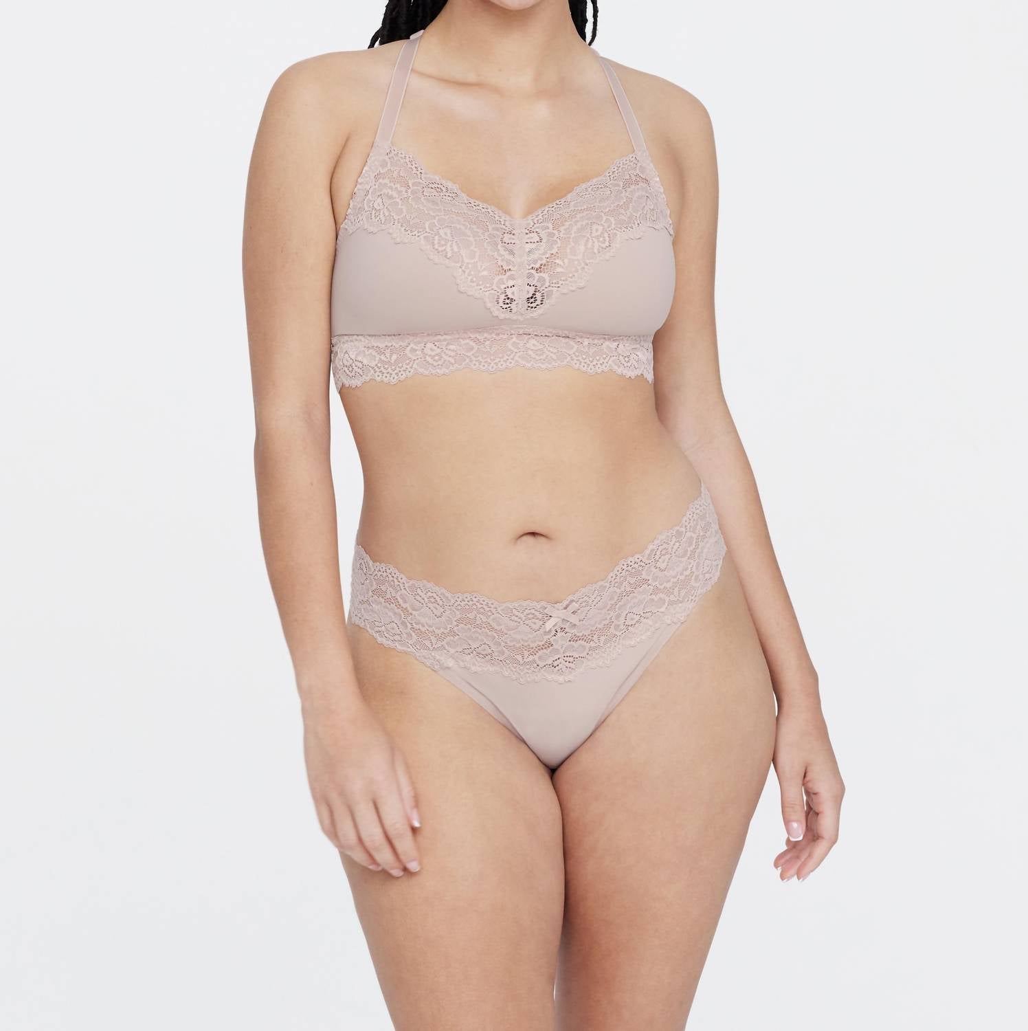 Бюстгальтер-бралетт Goddess T-Back Busty из кашемира Skarlett Blue, Cashmere
Бюстгальтер-бралетт Goddess T-Back Busty из кашемира Skarlett Blue, Cashmere